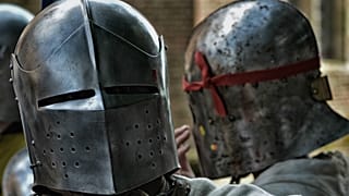 Zwei Teilnehmer sind bereit für den Kampf.