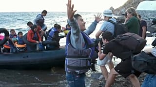 Três bombeiros espanhóis enfrentam a justiça grega na ilha de Lesbos