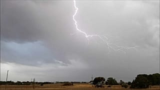 Eclairs à la chaîne en Australie