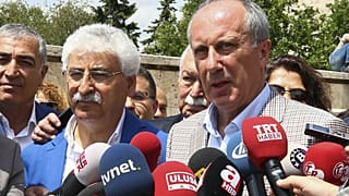 Muharrem İnce'den gençlere burs vaadi