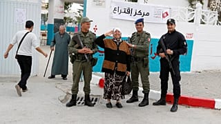 Tunisia, ha votato solo un elettore su tre