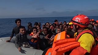 El buen tiempo dispara el fenómeno de las pateras en el Mediterráneo