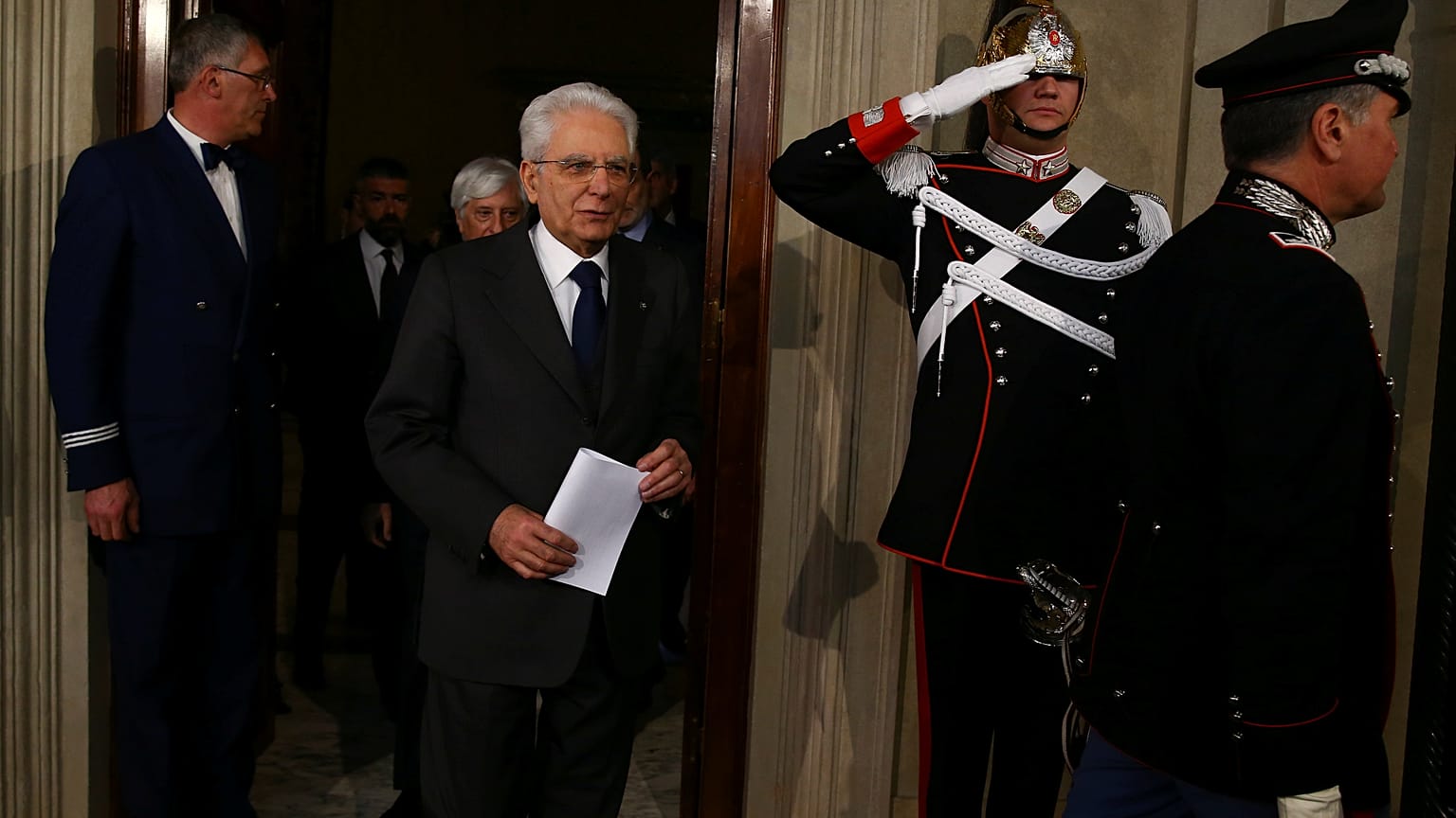 Ιταλία: Οικουμενική ή νέες κάλπες
