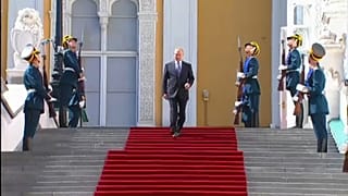 Κανένας... χρησμός από την ορκωμοσία Πούτιν