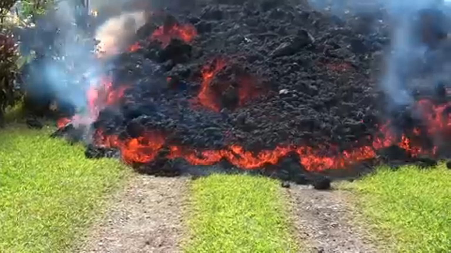Tovább pusztít a láva Hawaiin