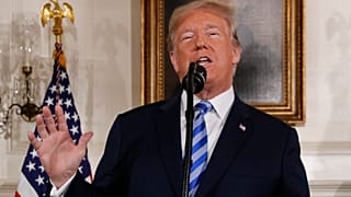 Iran, Trump annuncia il ritiro dall'accordo sul nucleare