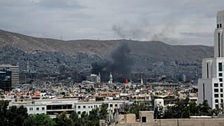 مقتل 8 إيرانيين في هجوم إسرائيلي على سوريا
