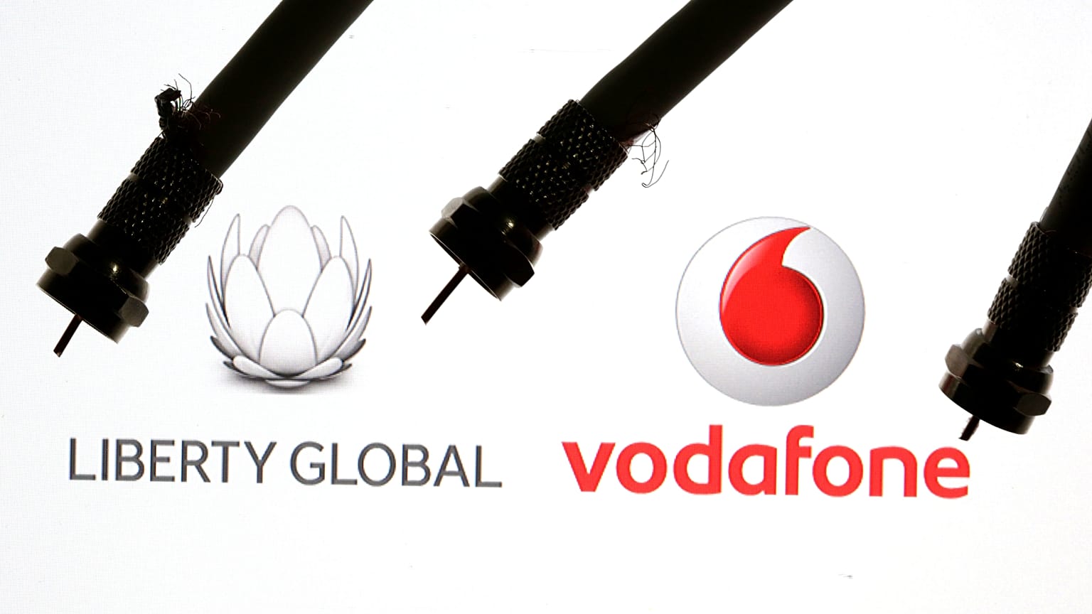 Vodafone greift Telekom frontal an