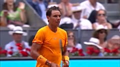Nadal arrolla a Monfils en el Masters de Madrid