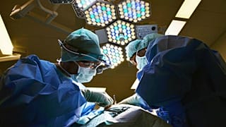 إصابات الدماغ الخفيفة تزيد احتمال الإصابة بالخرف