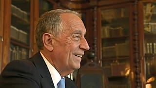 Marcelo veta lei sobre identidade de género