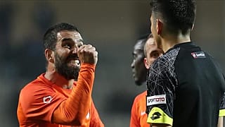 Arda Turan kariyerinin en büyük cezasını aldı