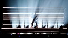 Schwedens Benjamin tritt mit "Dance You Off" im Halbfinale des ESC auf
