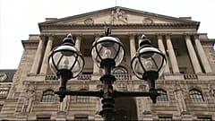 Банк Англии сохранил базовую процентную ставку