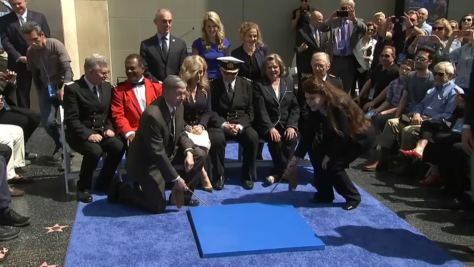 Il cast della serie alla consegna della stella sulla Walk of Fame a L.A, 
