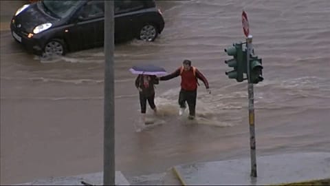 Grèce : Thessalonique les pieds dans l'eau