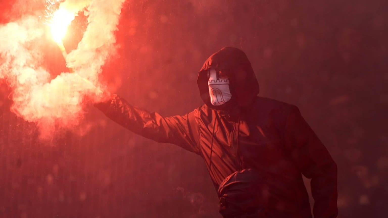 El Hamburgo baja a segunda entre incidentes ultras