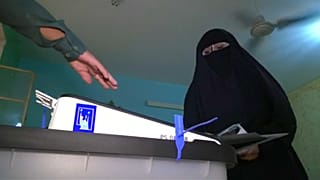 Иракцы голосуют на парламентских выборах