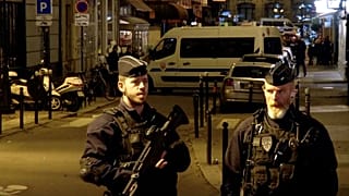 حمله فردی مسلح به چاقو به عابران در پاریس