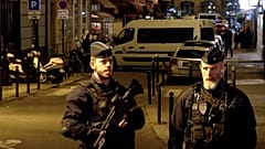 Messerangriff in Paris: Ermittler gehen Terrorverdacht nach