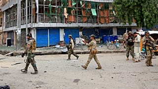 Afganistan'da silahlı saldırı: En az 15 kişi hayatını kaybetti