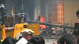 Ataque contra edifício governamental em Jalalabad