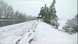Ανοιξιάτικος χιονιάς στη Γαλλία 