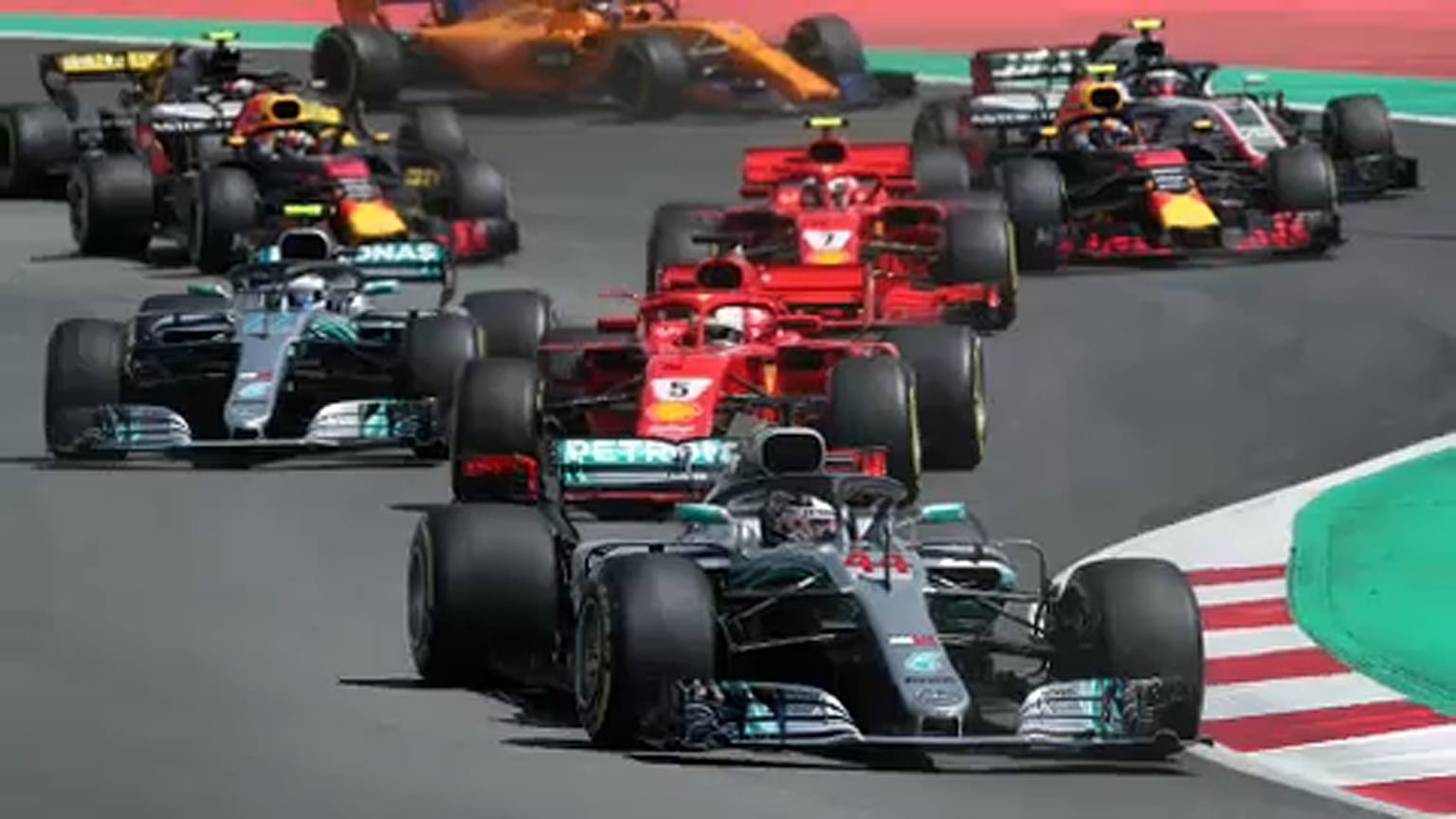 Formula-1: Nőtt Hamilton előnye