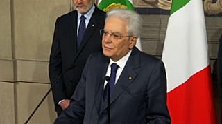 Governo: Salvini-Di Maio "pronti a riferire", ma la chiusura era fissata per domenica