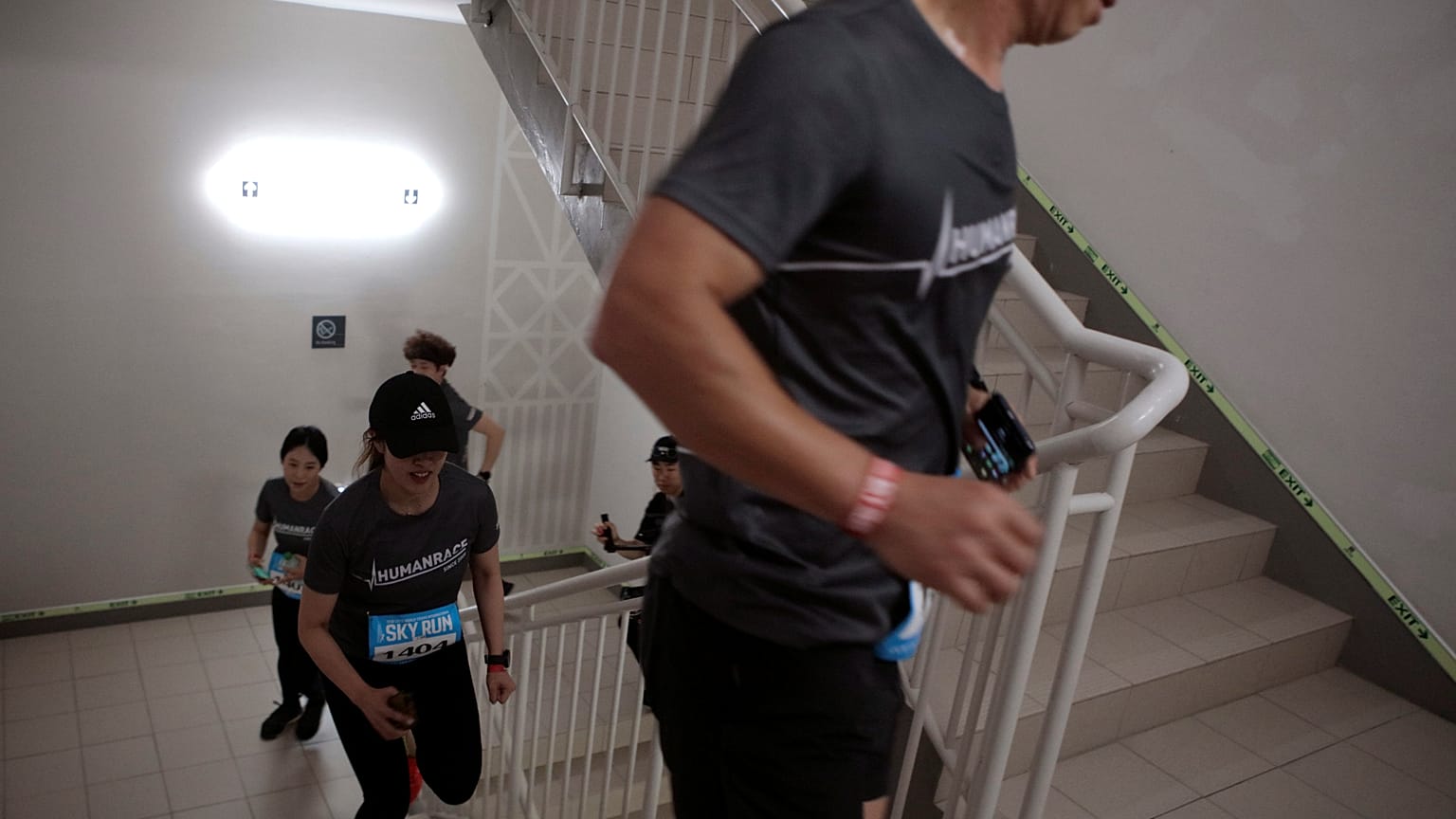 Course : gravir le plus haut building de Corée du Sud