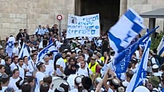 Nacionalistas judeus provocam em Al-Aksa
