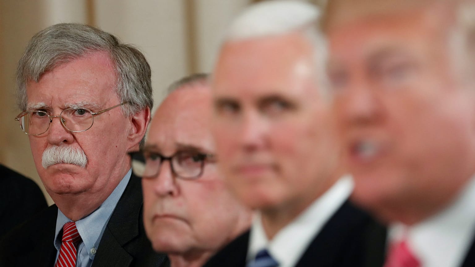 Trump'ın danışmanı Bolton: İran'la iş yapan Avrupalı şirketlere yaptırım olabilir