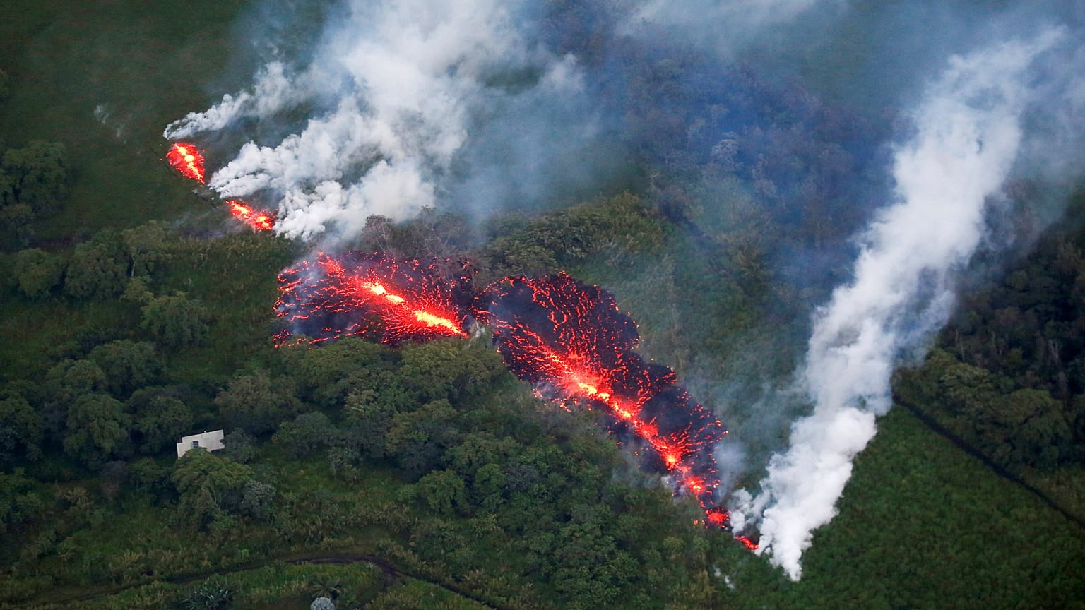 Hawaii : nouvelles fissures volcaniques