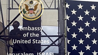 كل ما تريد أن تعرفه عن نقل السفارة الأميركية إلى القدس