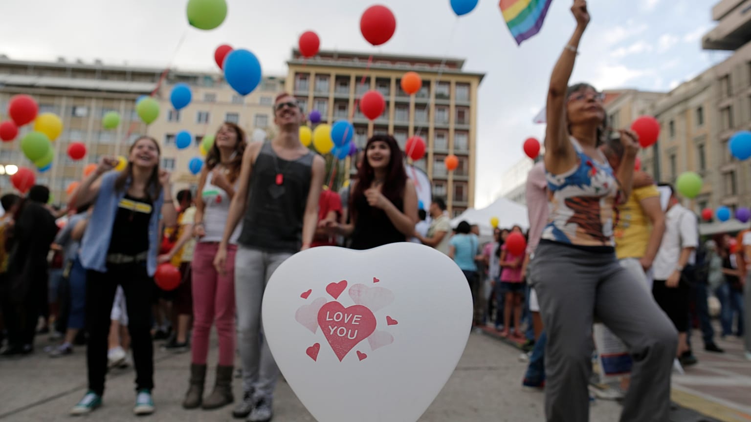 «Παρούσα» το σύνθημα του Athens Pride 2018
