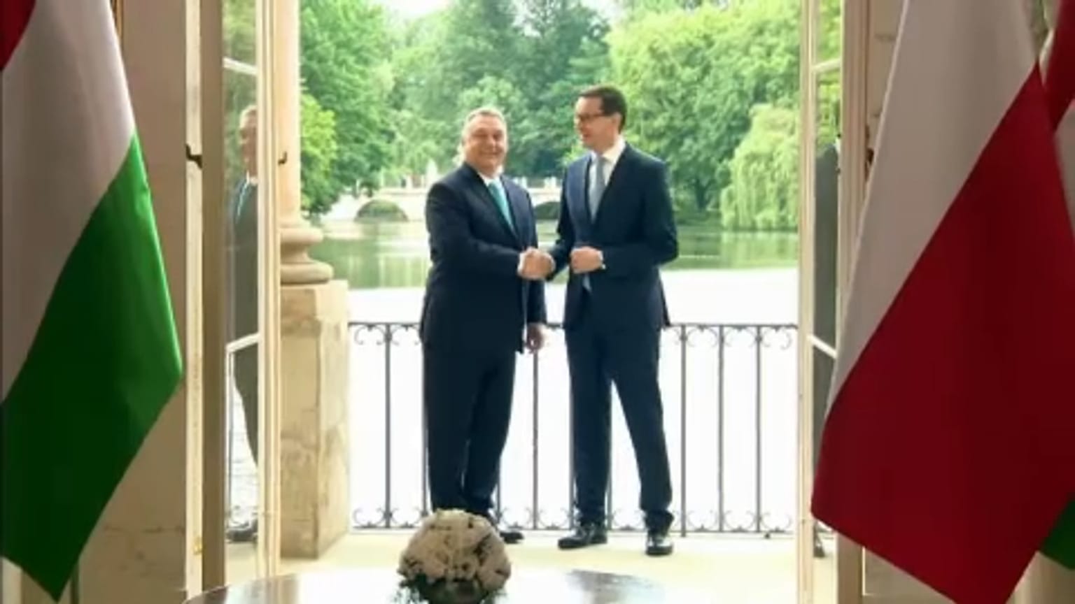 Orbán Viktor első útja Varsóba vezetett