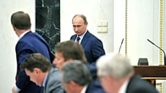 putin- meeting on ministries