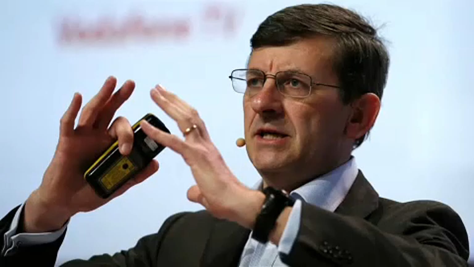 Csere a Vodafone élén