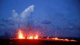 Lava continua a ameaçar casas e estradas no Havai
