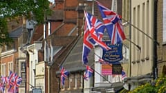 Royal wedding expected to boost the UK economy by €1bn