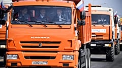 Εγκαίνια στη γέφυρα Κριμαία-Κράσνονταρ με τον Πούτιν στο... τιμόνι