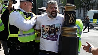 Clashes between pro and anti Erdogan protesters in London