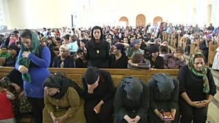 شاهد كيف استقبل المصريون رفات أقباط ذبحتهم الدولة الإسلامية في ليبيا