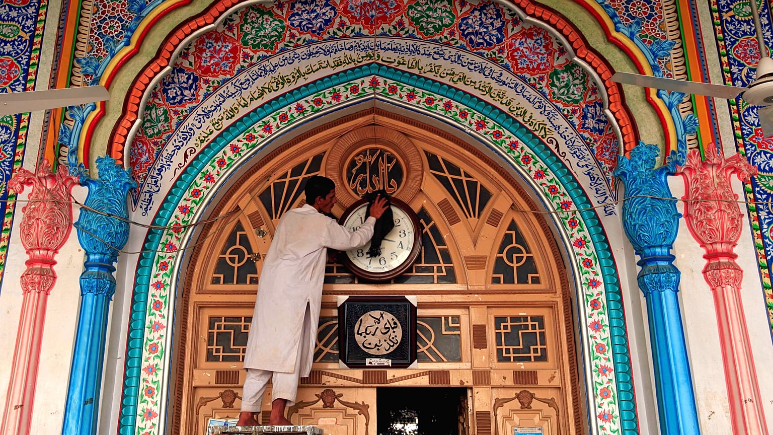 Müslümanlar Ramazan'ın heyecanını yaşıyor