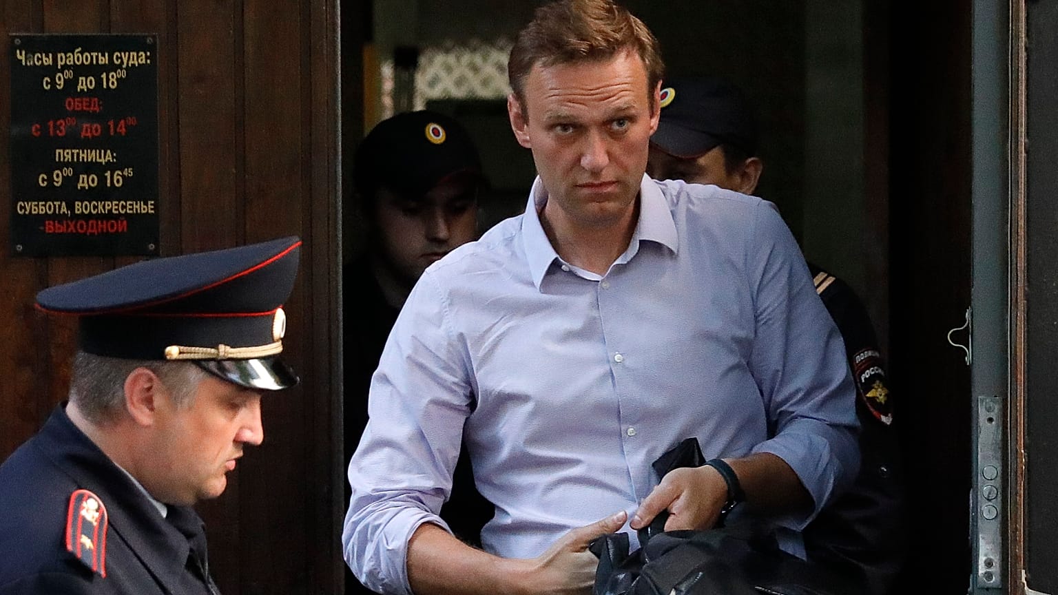 Навальный: 30+15 = 30
