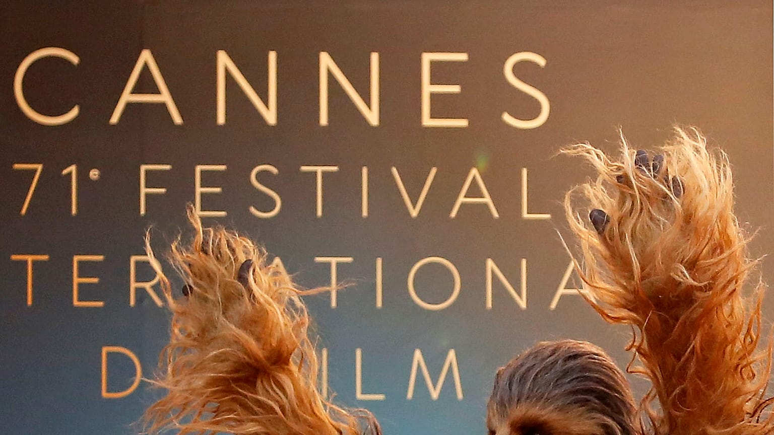 Cannes sous haute sécurité pour la venue de Chewbacca sur la Croisette
