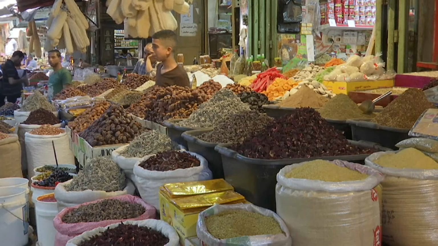 Savaş ve ekonomik krizin gölgesinde Ramazan 