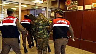 Έλληνες στρατιωτικοί σε Βούτση: «Έχουμε ακόμη ακμαίο ηθικό» 