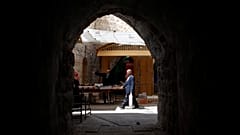 Fome, violência e morte no início do Ramadão