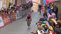 Giro: Yates nyert és még jobban vezet